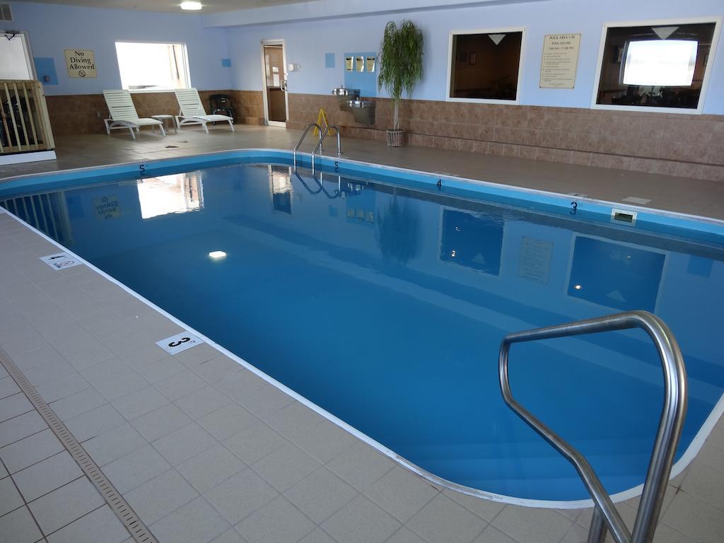 Fairgrounds Inn Du Quoin エクステリア 写真